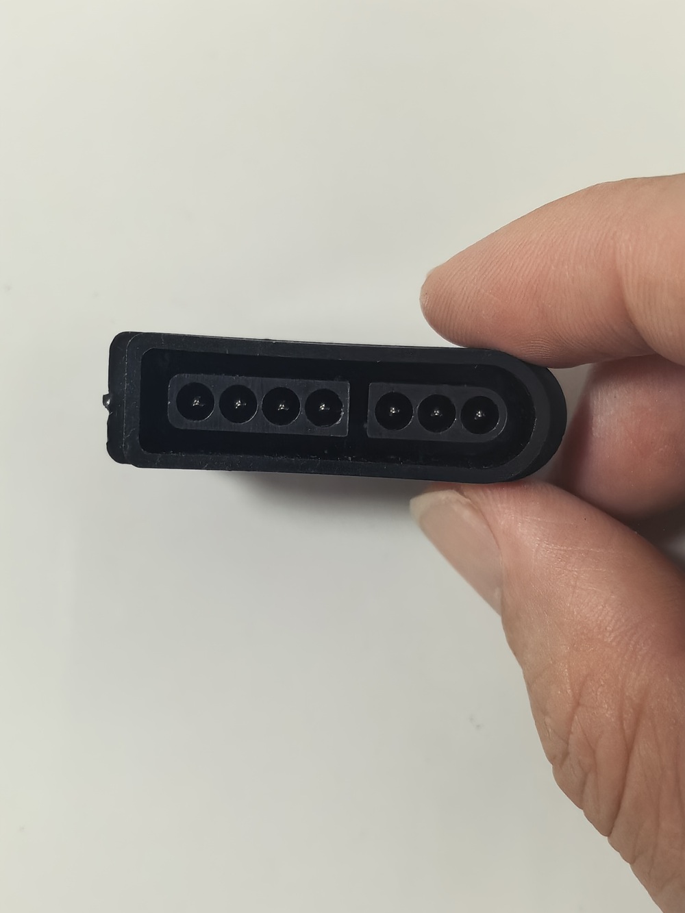 Black Color Female Plug Connec - Shelly Plug recension och pris